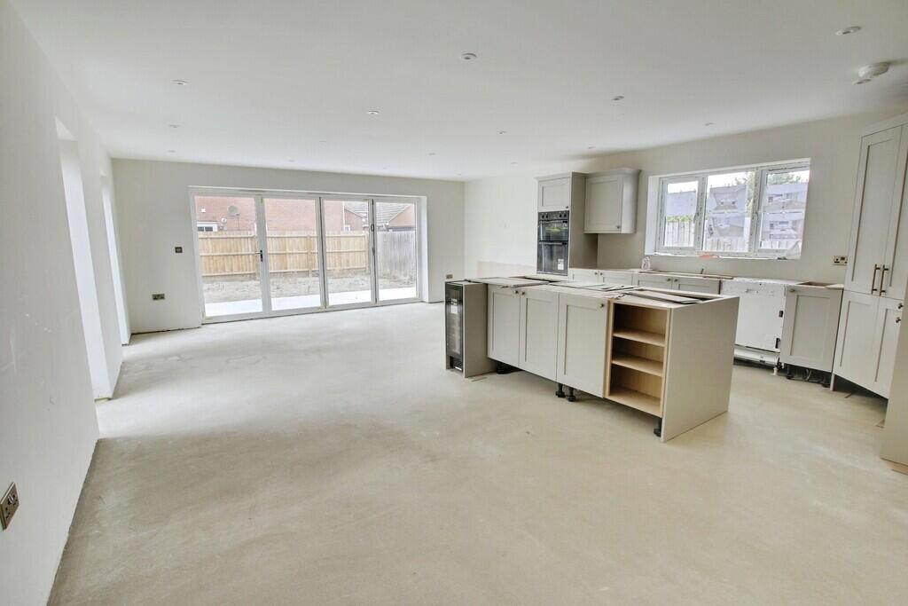 House in Peterborough - View 3