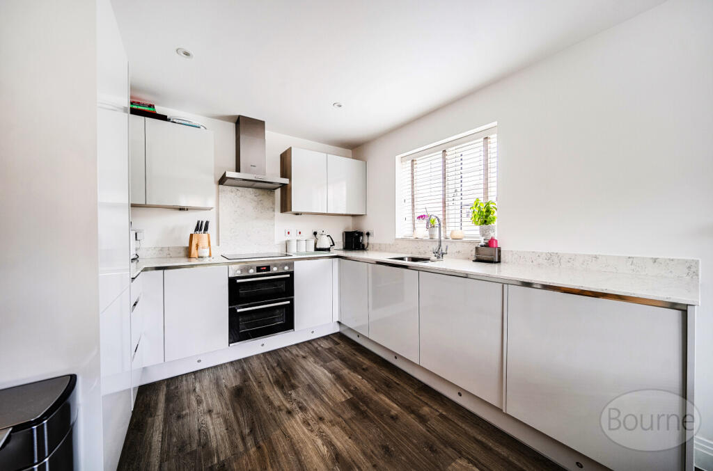 House in Guildford - View 3