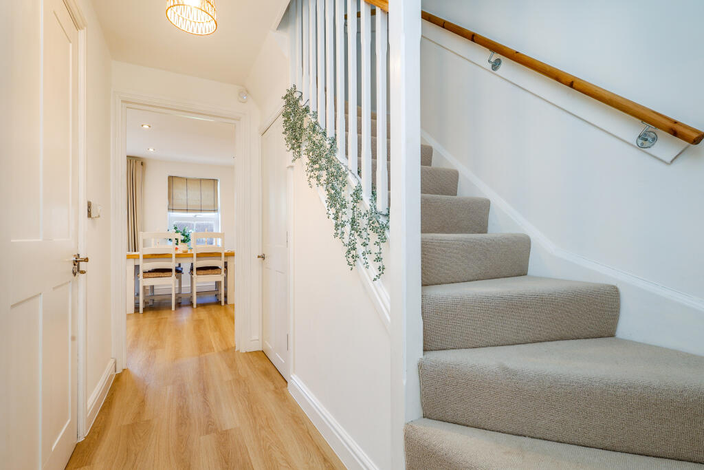 House in East Hampshire, Liss - View 4