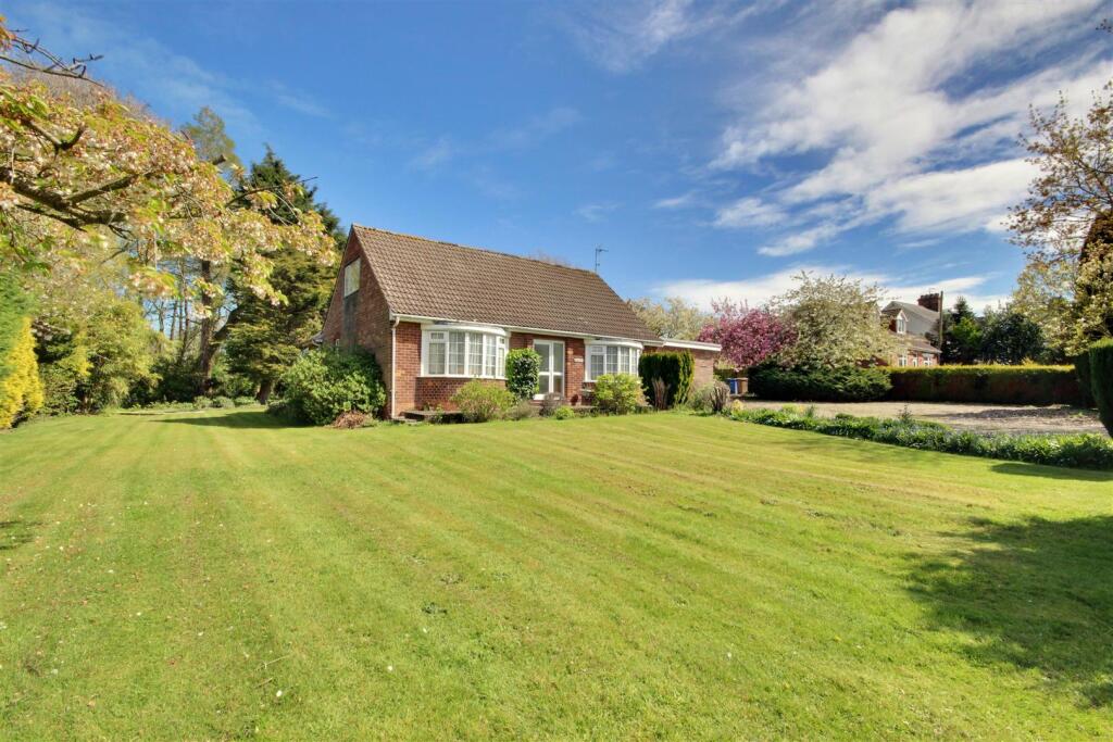 Main image of property: Main Road, Skirlaugh, Hull