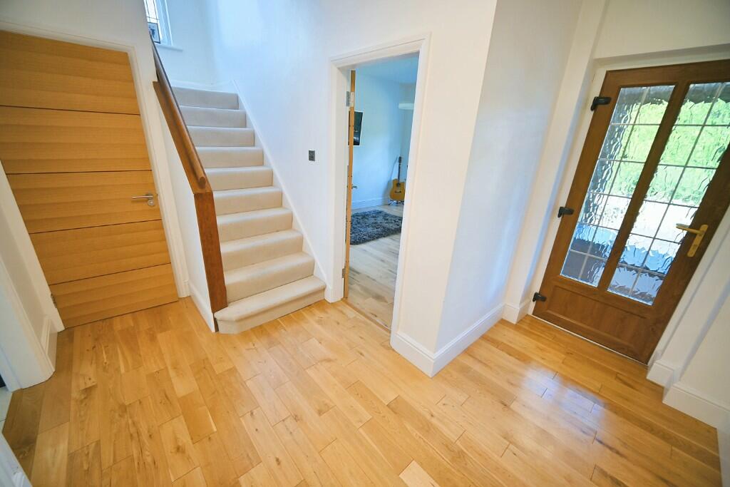 19, Lothians Road, Tettenhall, Wolverhampton, West Midlands, WV6 photo 4