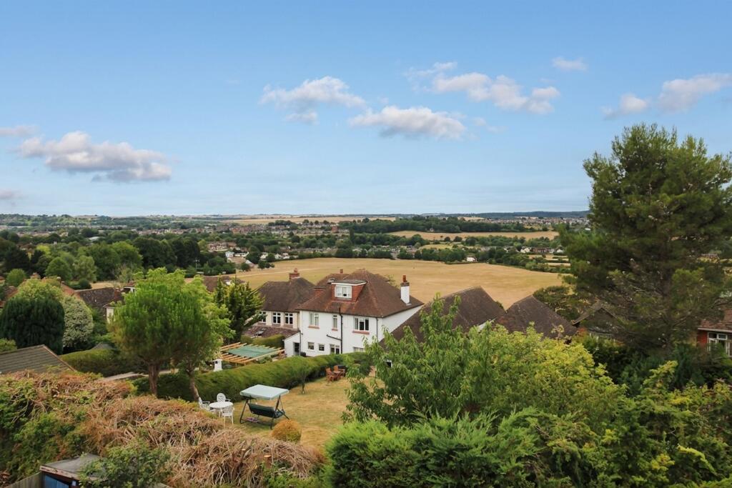 House in Salisbury - View 2