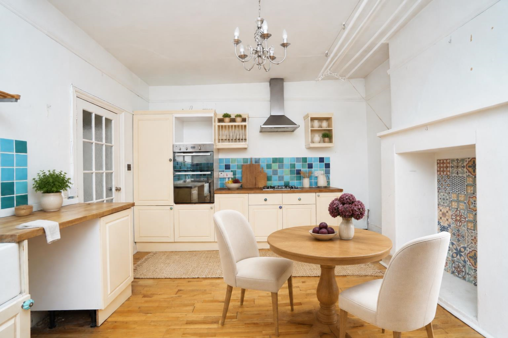 Apartment in Torridge, Northam - More