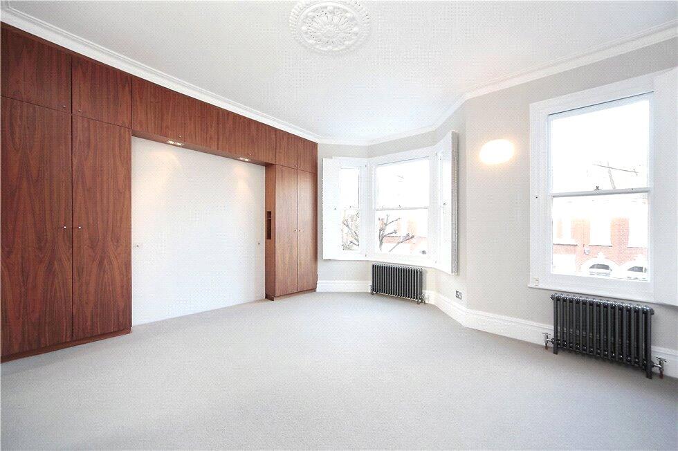 4 bedroom terraced house for rent