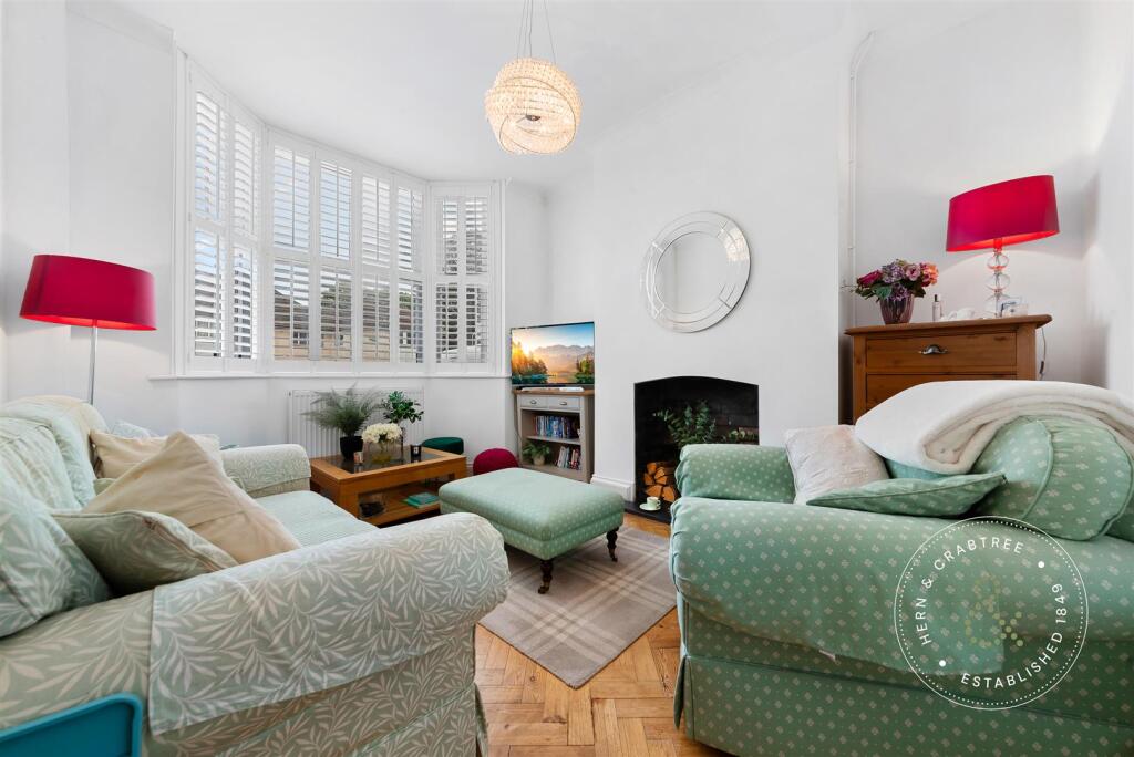 Fairwater Grove West, Llandaff, Cardiff photo 2