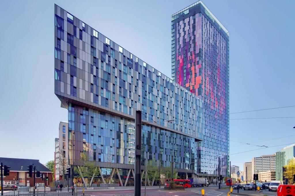 Main image of property: Pinnacle Apartments, Saffron Central Square, Croydon