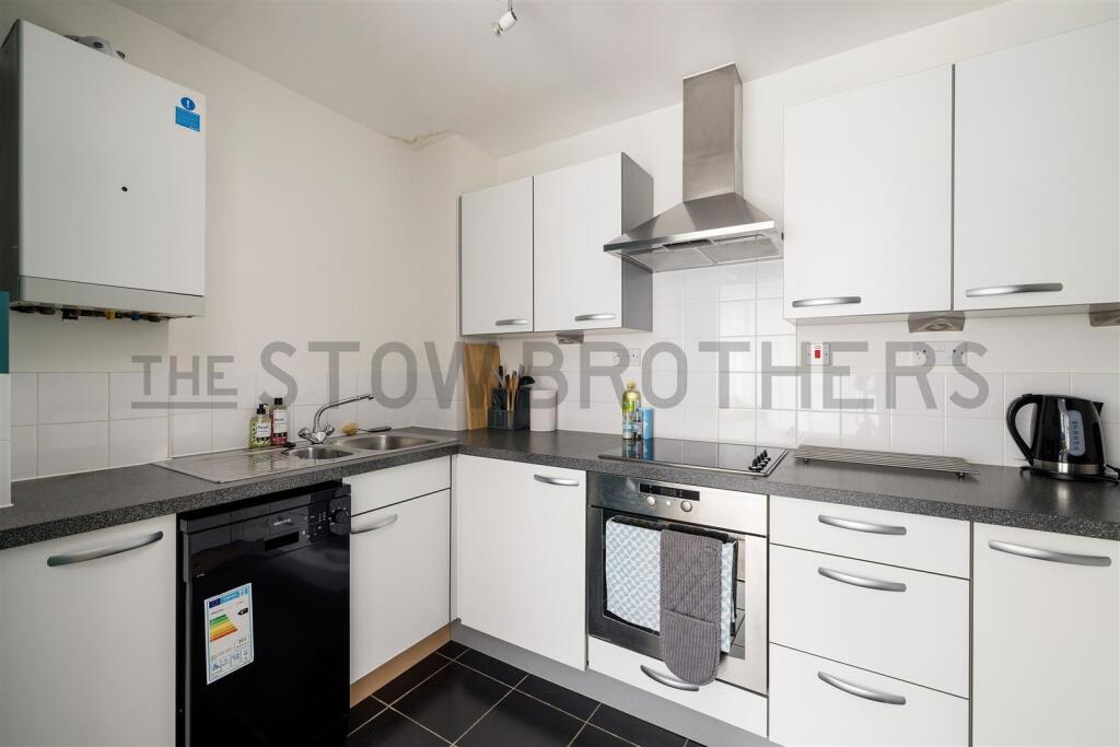 Apartment in London, Hackney - View 5