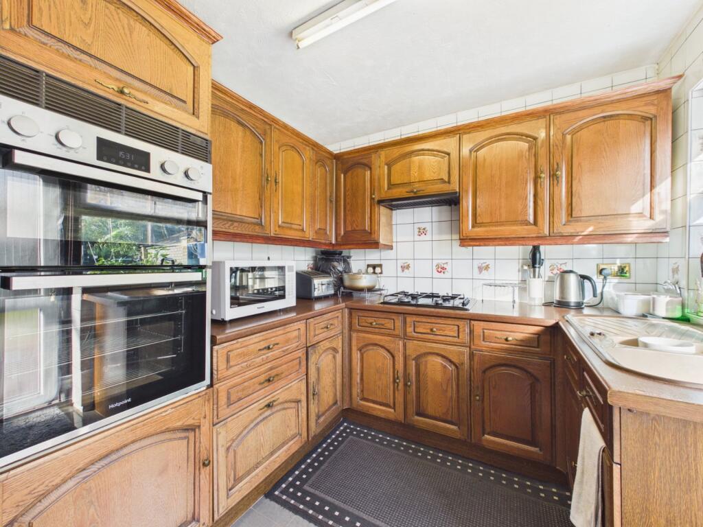House in Slough, Chalvey - View 3