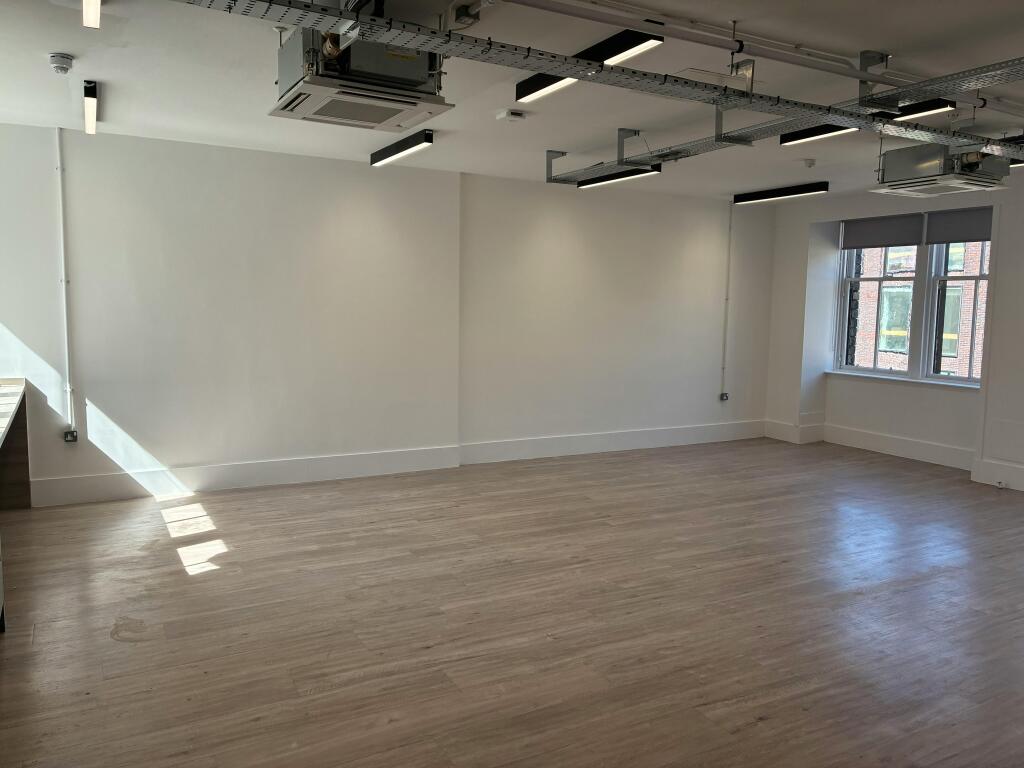 4th Floor (Rear)