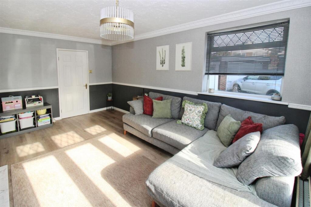House in Hull, Kingswood - View 3
