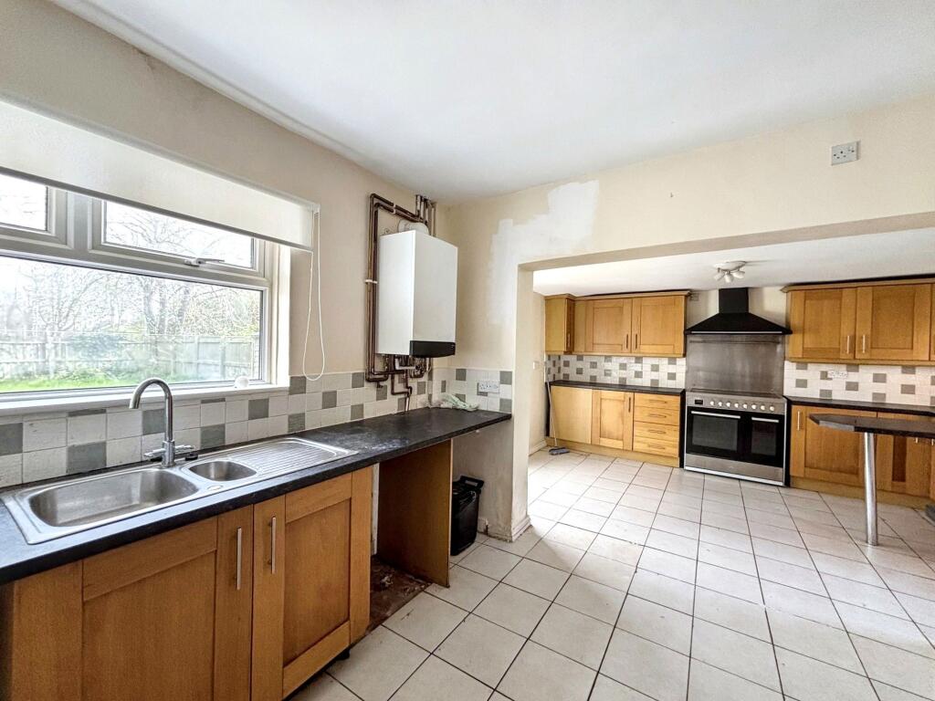 Hollymount Square, Bedlington, Northumberland, NE22 5AH - View 5