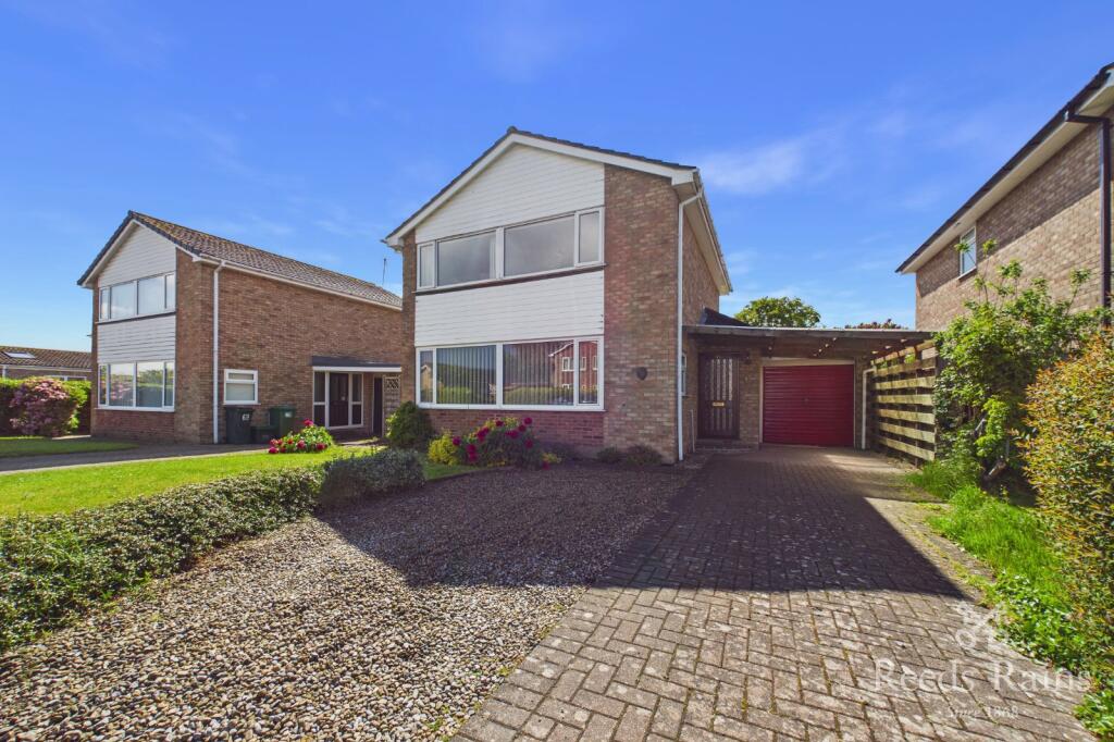 Main image of property: Oaken Grove, Haxby, York, YO32