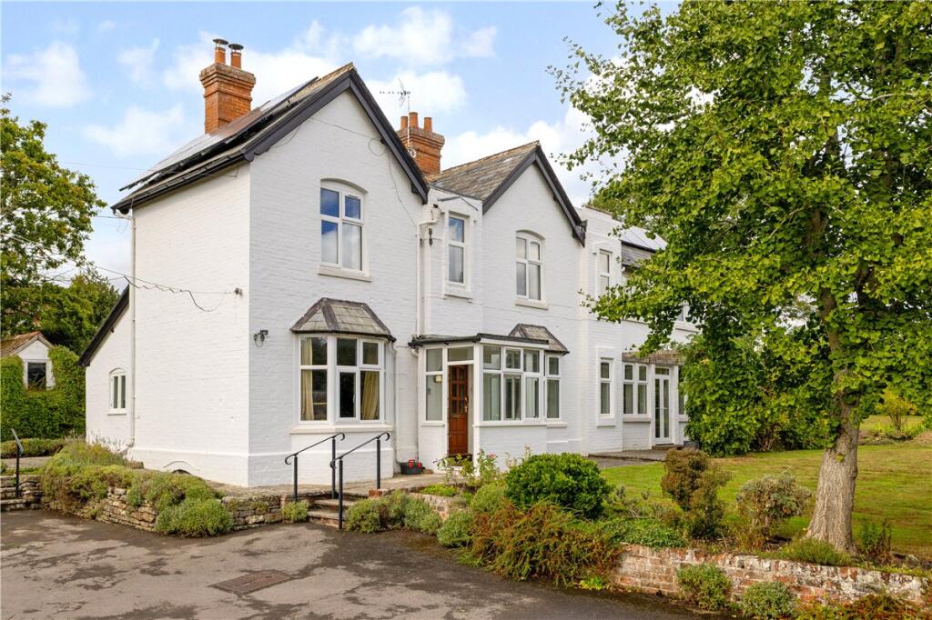 Main image of property: Oak Lane, Easterton, Devizes, Wiltshire, SN10