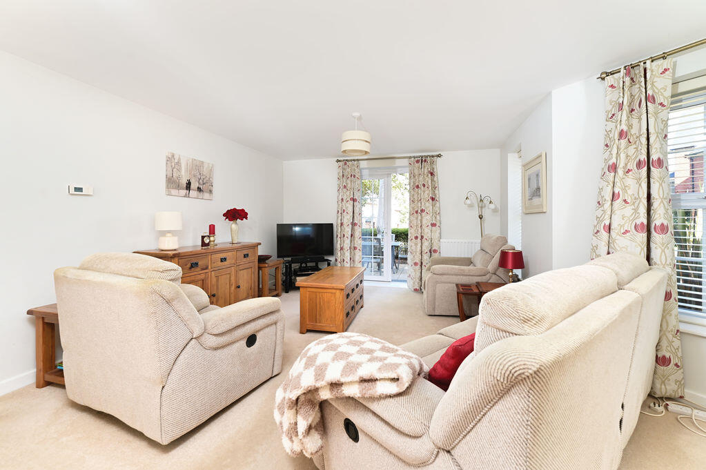 Apartment in Basingstoke and Deane, Basingstoke - View 2