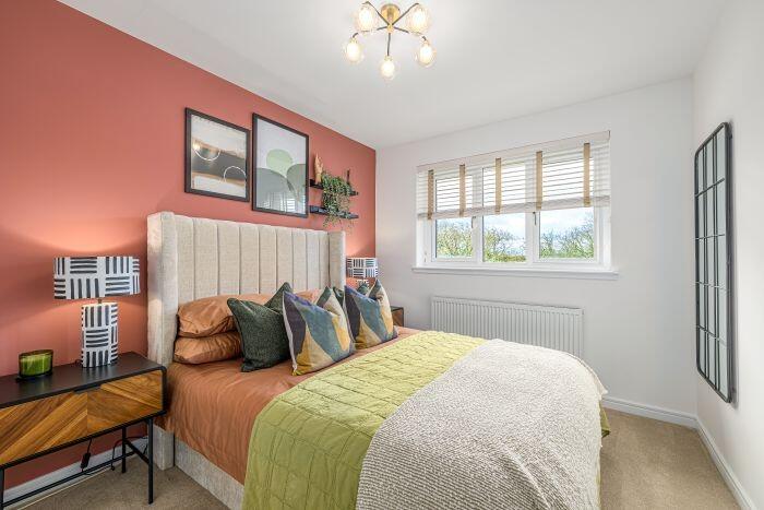 House in Dunfermline, Milesmark - More
