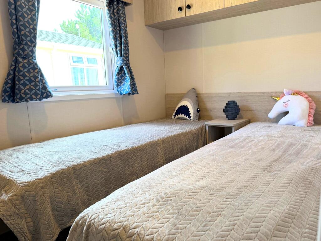 Delta Show Home, Hazelwood Holiday Park, Warren Road, Dawlish Warren, Devon, EX7 0PF - More