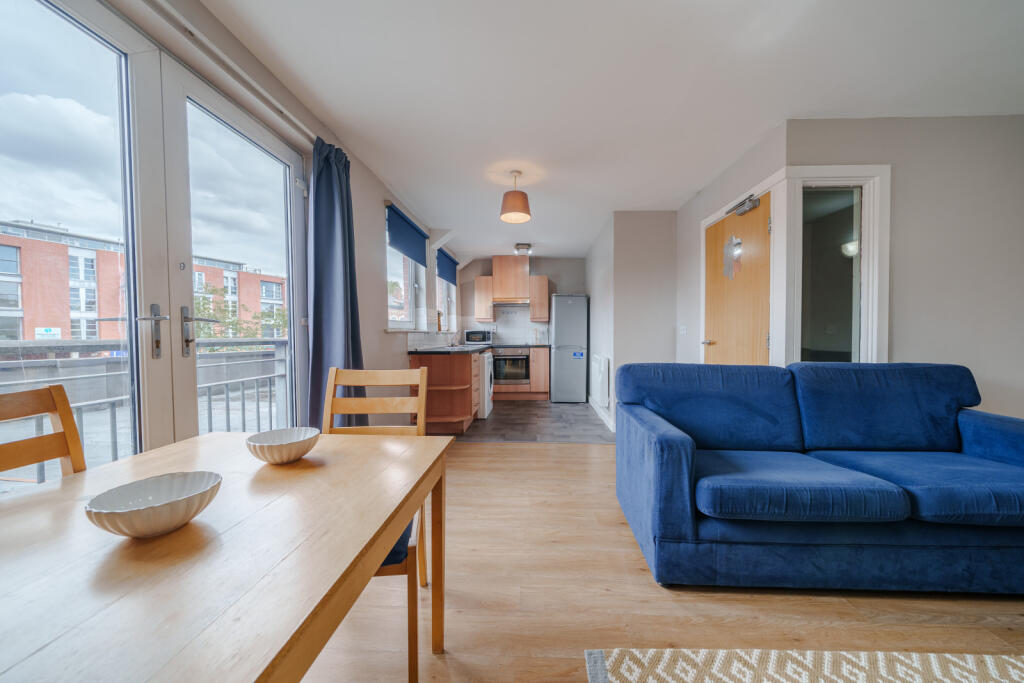Main image of property: Flat 4, Mayfair Court, Manchester, M14