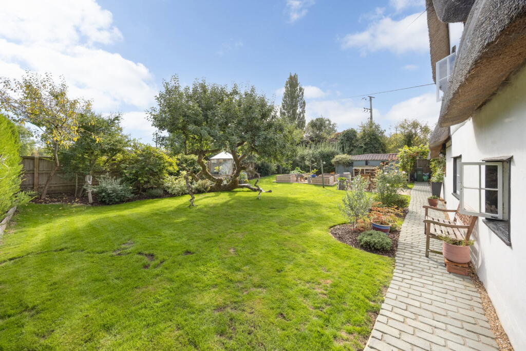 House in Swindon - View 4