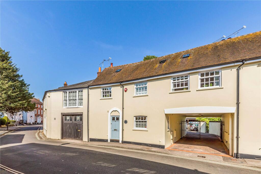 Main image of property: East Pallant, Chichester, West Sussex, PO19