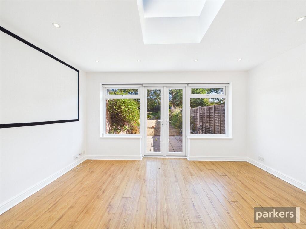 House in Reading - View 5