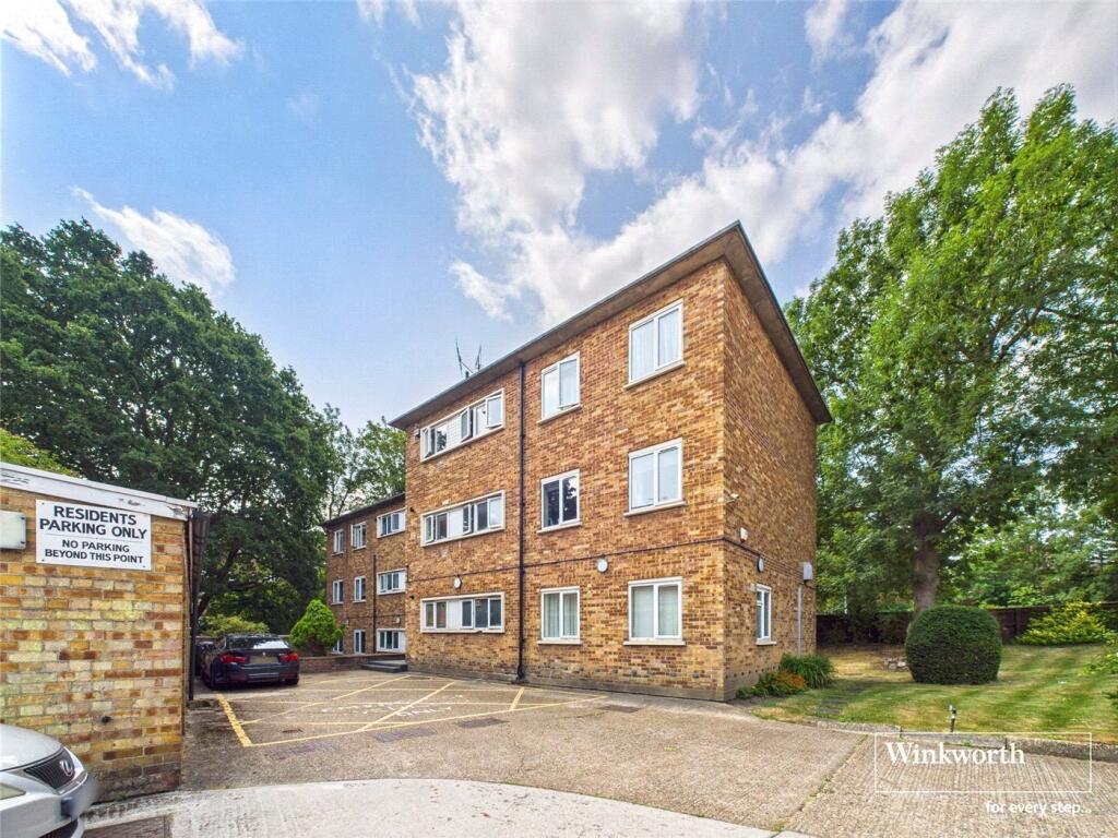 Main image of property: Rosewood House, 2 Manor Hall Drive, Hendon, NW4