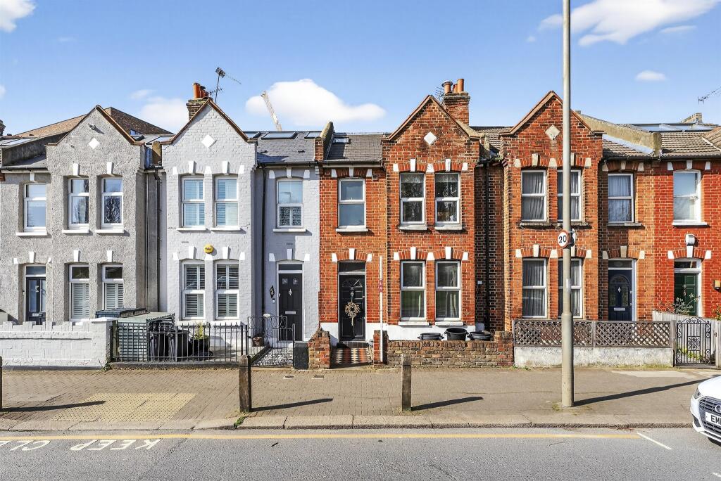 Main image of property: Wimbledon Road, London