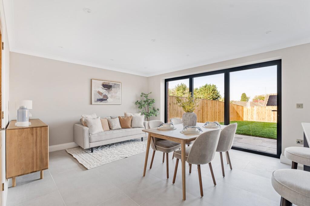 3-bed semi-detached on Jacklyns Lane, Alresford, Hampshire, £675,000