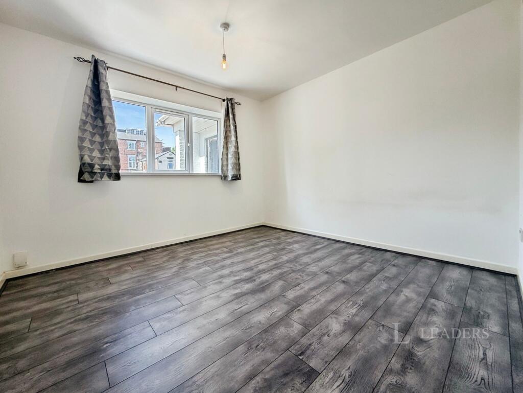 Apartment in Wolverhampton - More