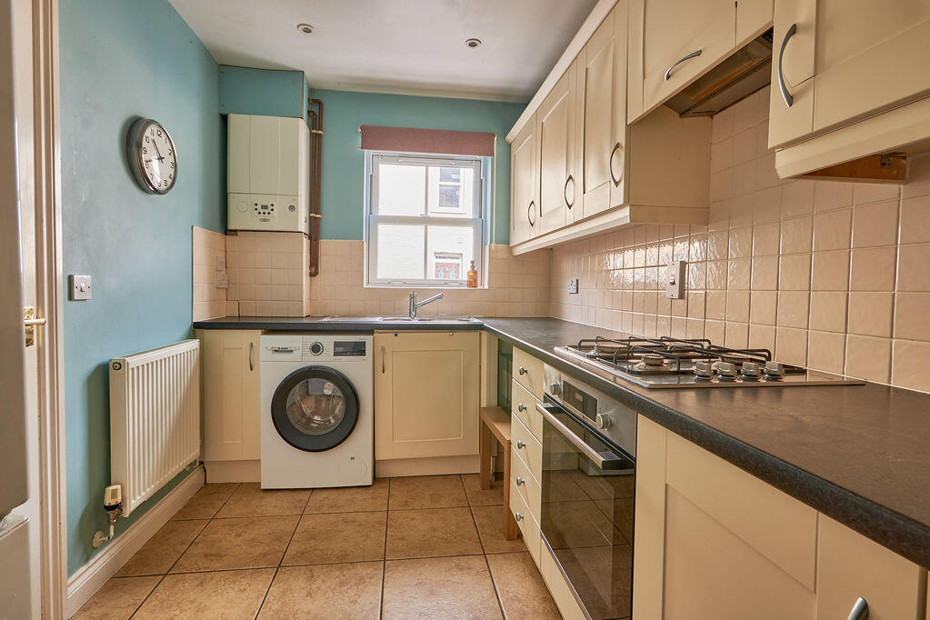 House in Exeter - View 4