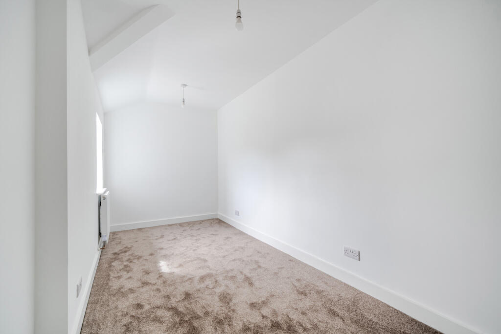 House in Torquay - More