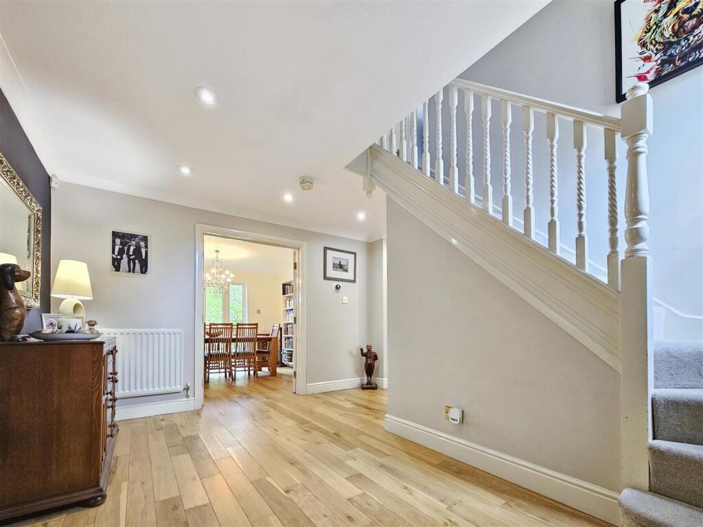 Hawthorn Close, Bleasby, Nottingham photo 2