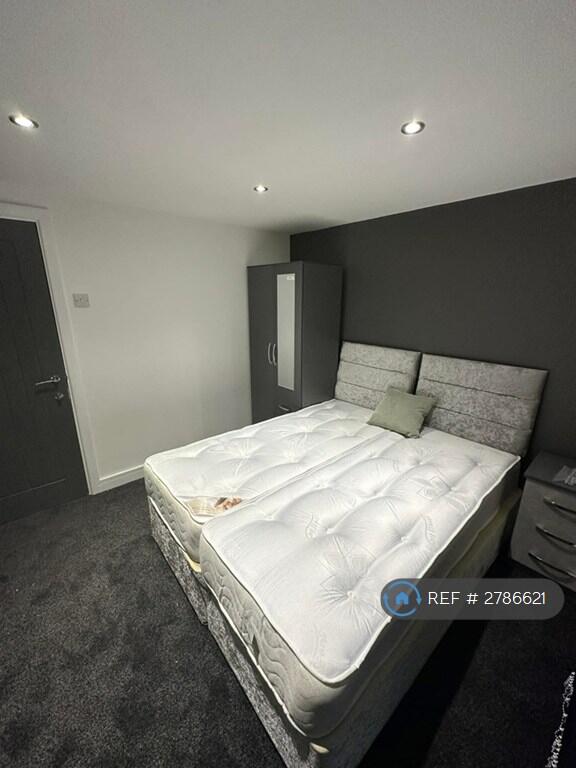 Main image of property: Hanover St, Swansea, SA1