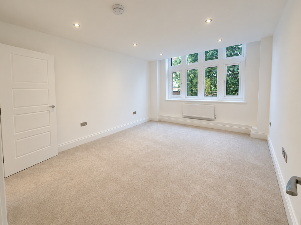 Apartment in Derby - View 5
