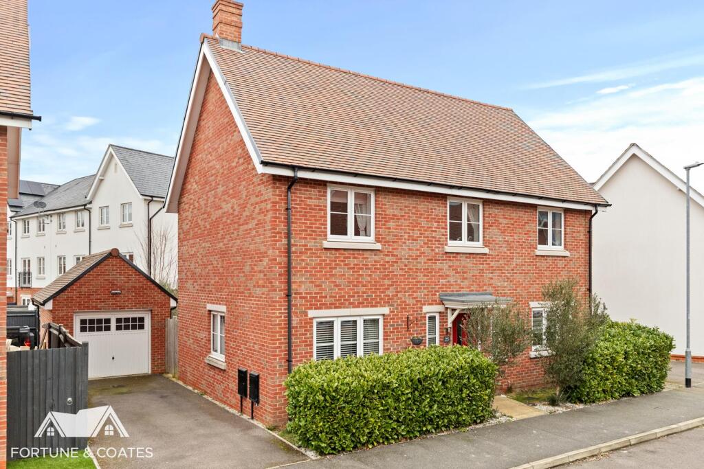 4-bed detached on Terlings Avenue, Gilston, Harlow, £615,000