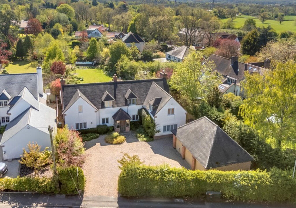 5-bed detached on Gipsy Lane, Leicestershire, LE7, £1,500,000