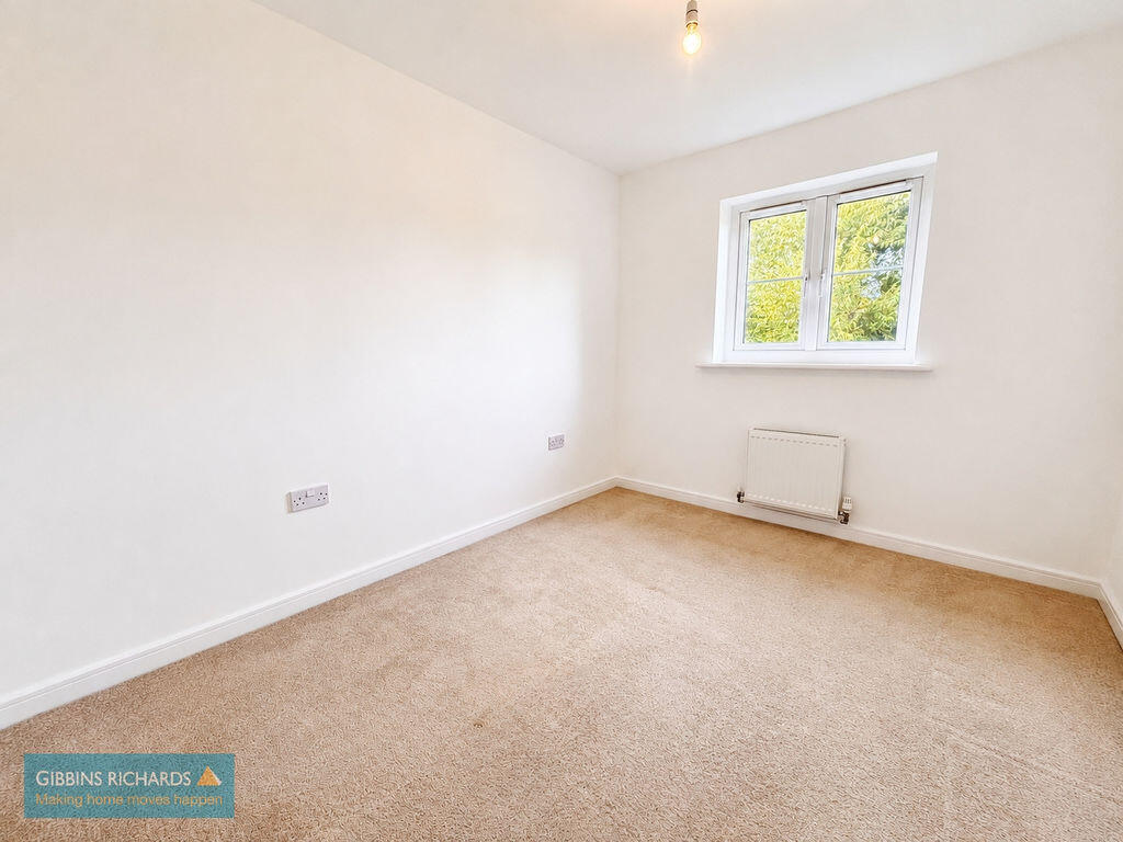 House in Taunton - View 5