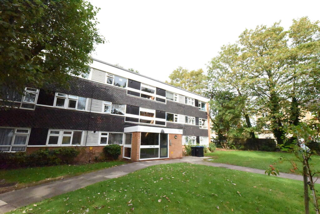 Main image of property: Pershore Road,Selly Park,Birmingham,B29 7NY