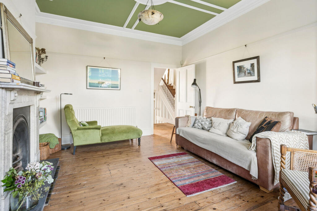 House in London - More