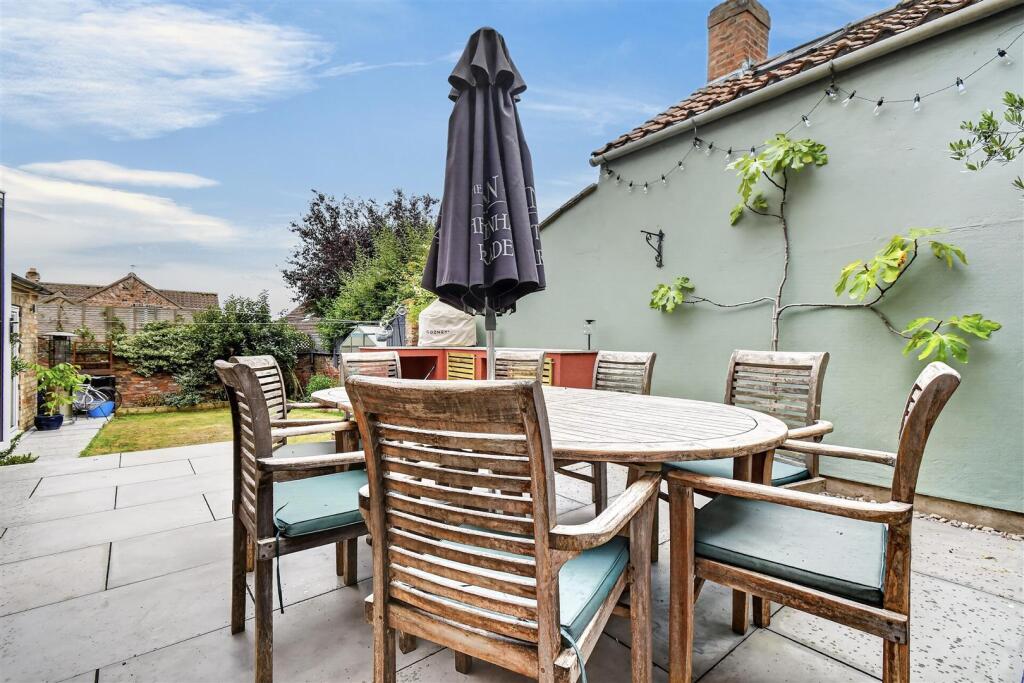 House in York - View 4