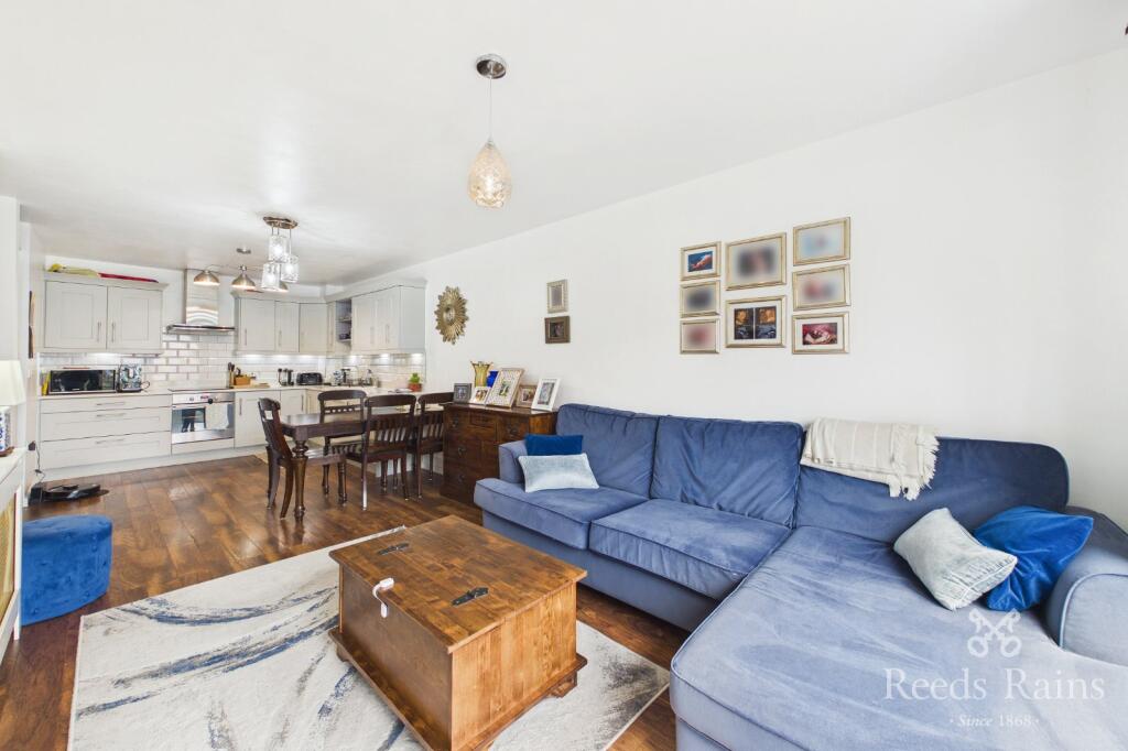 Apartment in Manchester - More