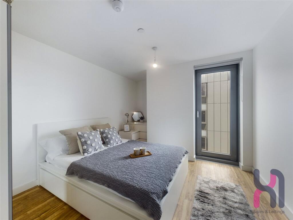 19 Plaza Boulevard, Liverpool, L8 photo 4
