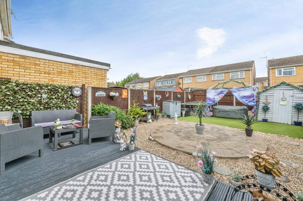 House in Thurrock, Essex - View 4