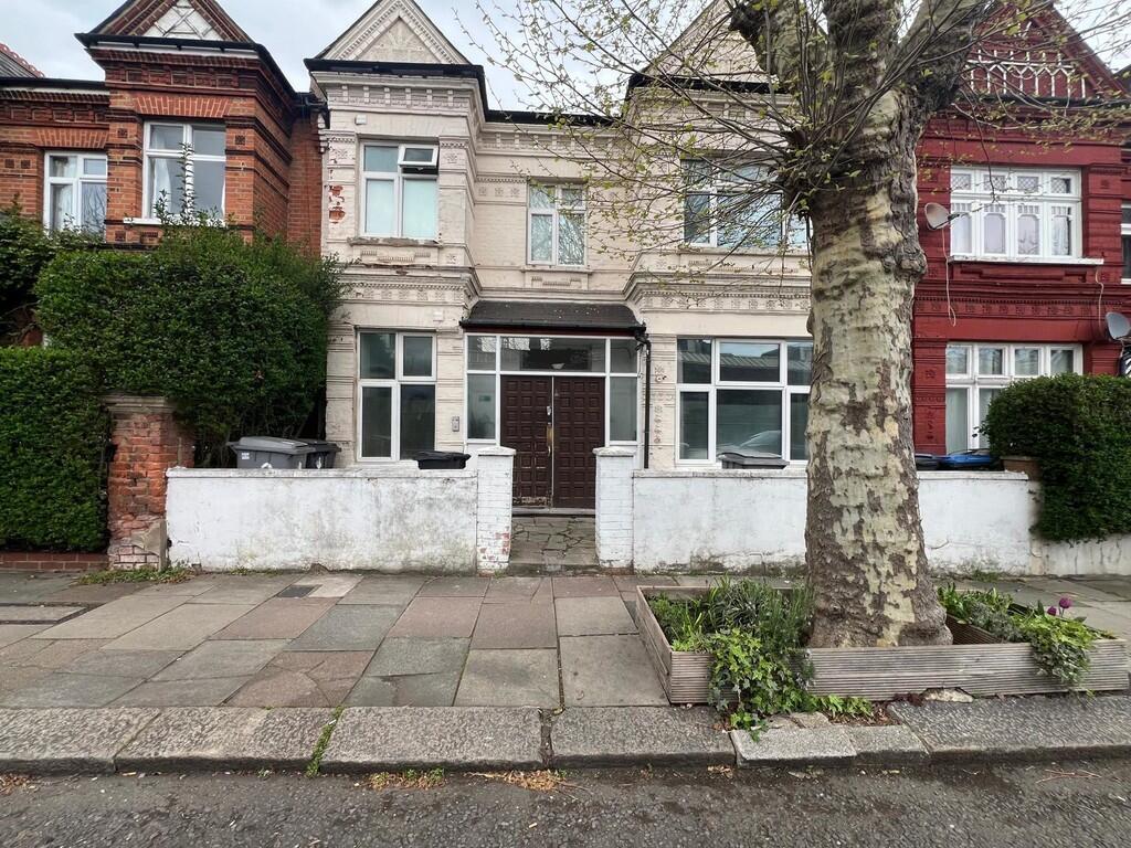 Main image of property: Brondesbury Villas, London, NW6 6AE