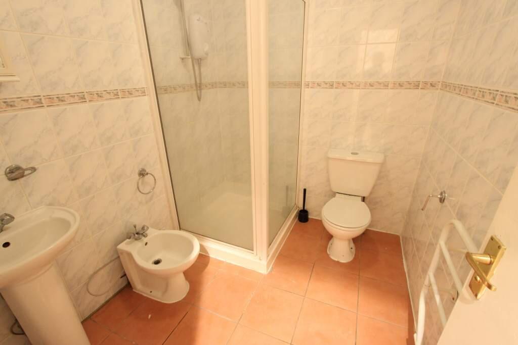 Main image of property: High Road, London, N20