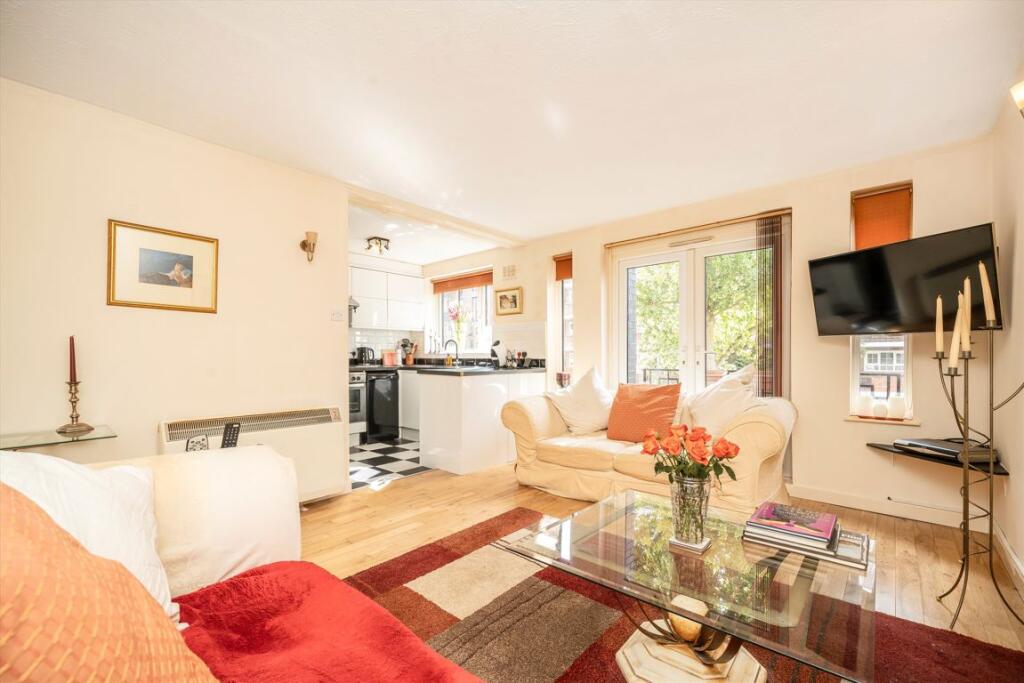 Main image of property: Discovery Walk, Wapping