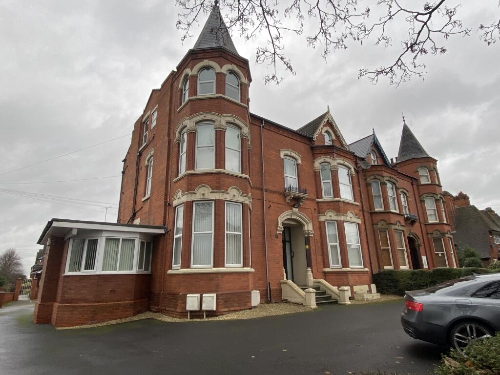 Main image of property: Thorne Road, Doncaster