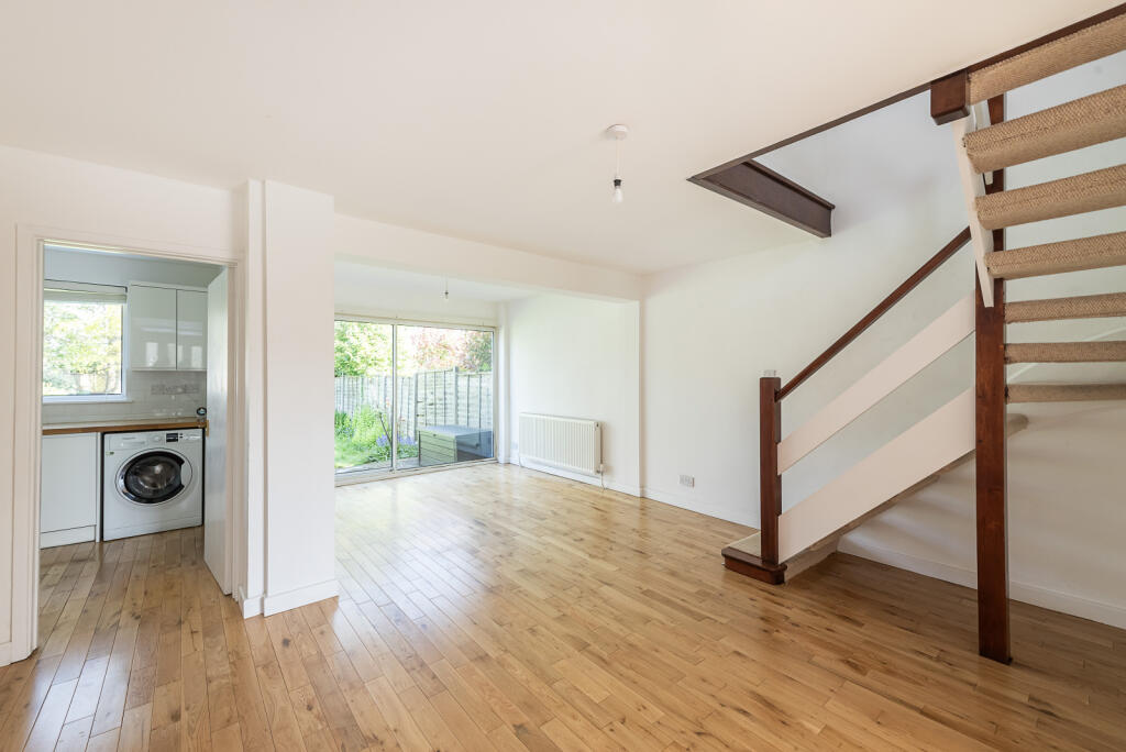 Additional image 2 of Wells Close, Harpenden, Hertfordshire, AL5