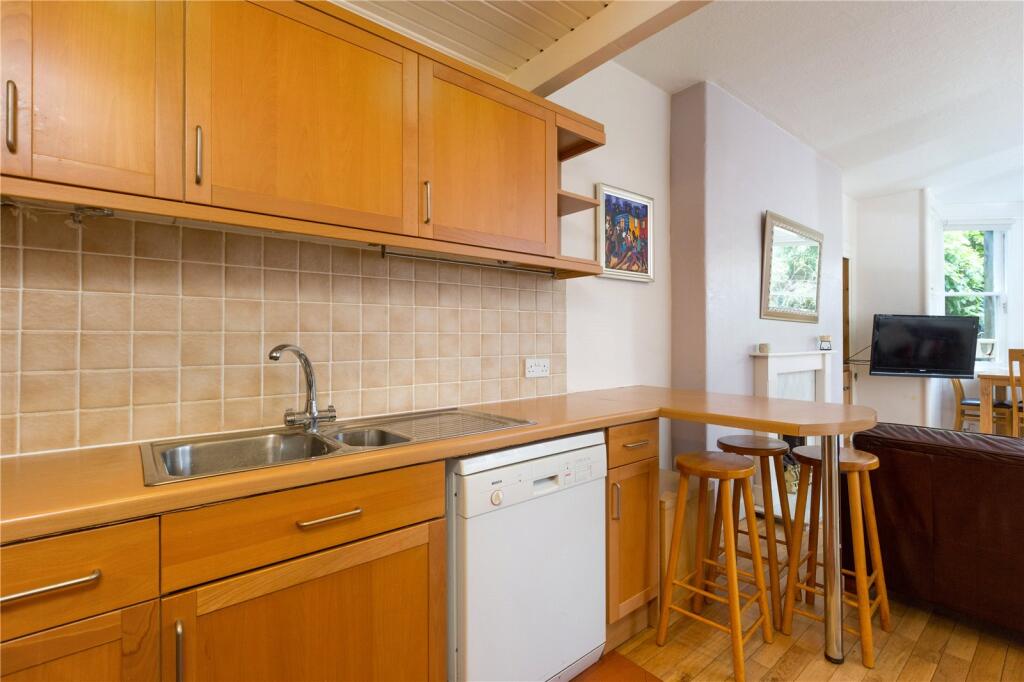 Apartment in Edinburgh, Marchmont - View 5