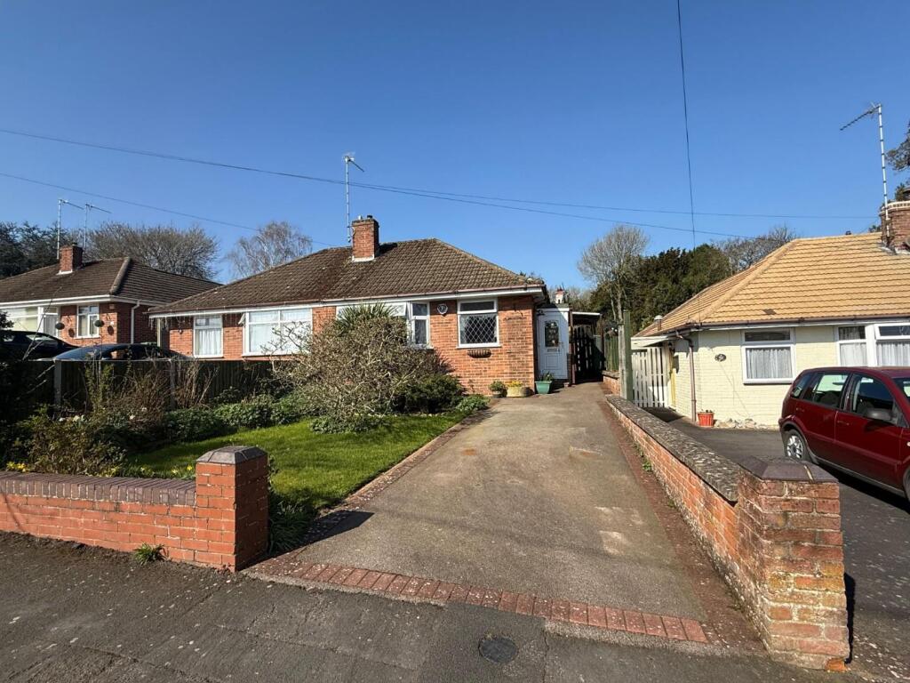 Main image of property: Orchard Way, Rugby