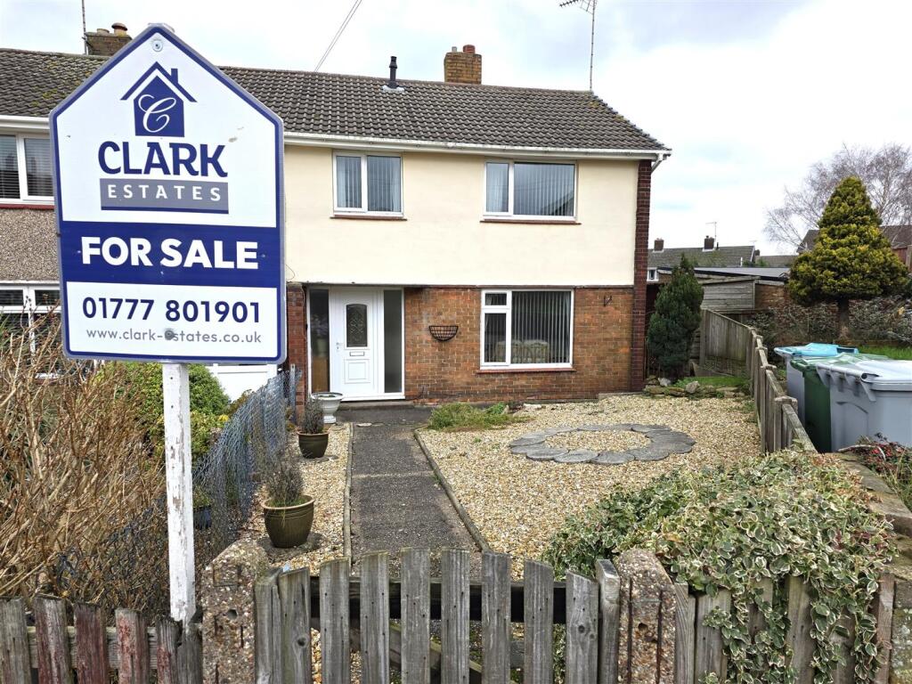 Main image of property: Clumber Avenue, Rainworth, Mansfield